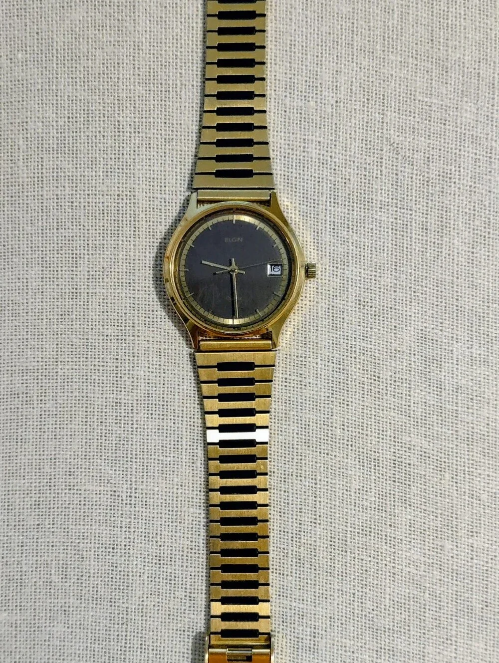 Men’s Elgin Gold-Tone Quartz Dress Watch - Black Dial FC022CA